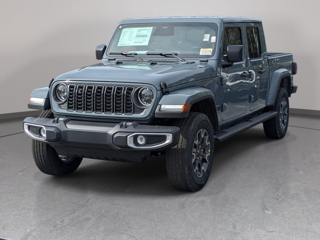 New 2026 Jeep Gladiator SAHARA 4X4 Pickup