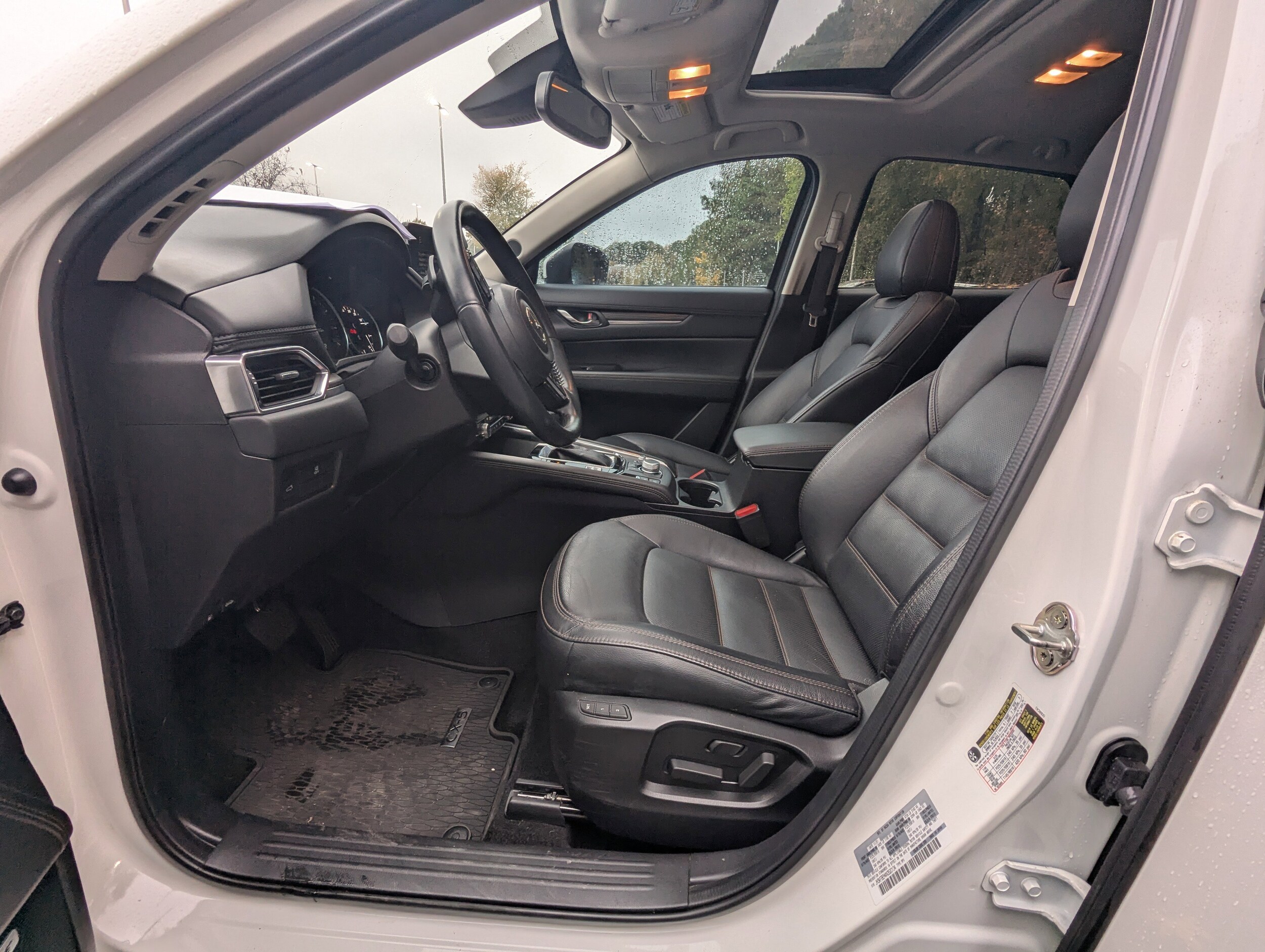 2022 Mazda CX-5 2.5 Premium Plus photo 2