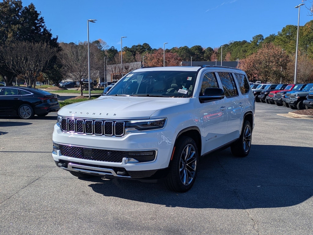 New 2025 Jeep Wagoneer SERIES III 4X4 Sport Utility