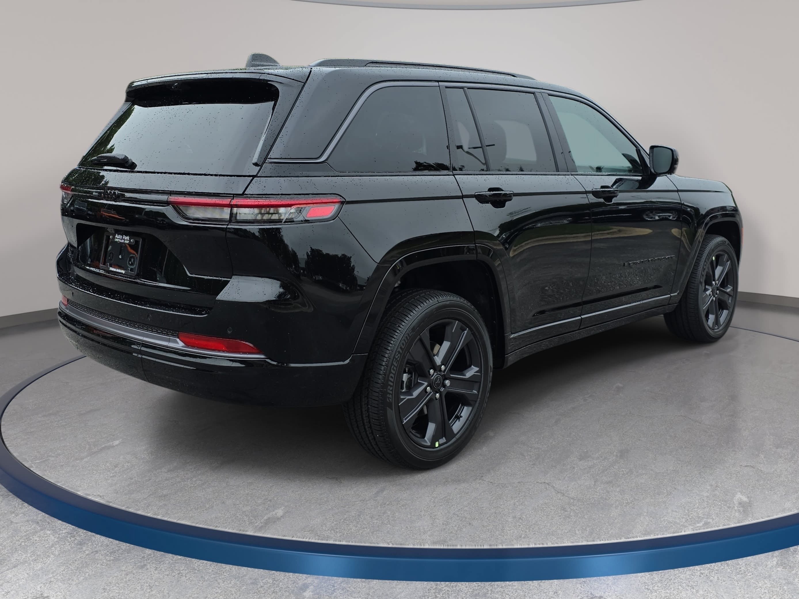 New 2027 Jeep Grand Cherokee 2 Row LIMITED 4X4 Sport Utility