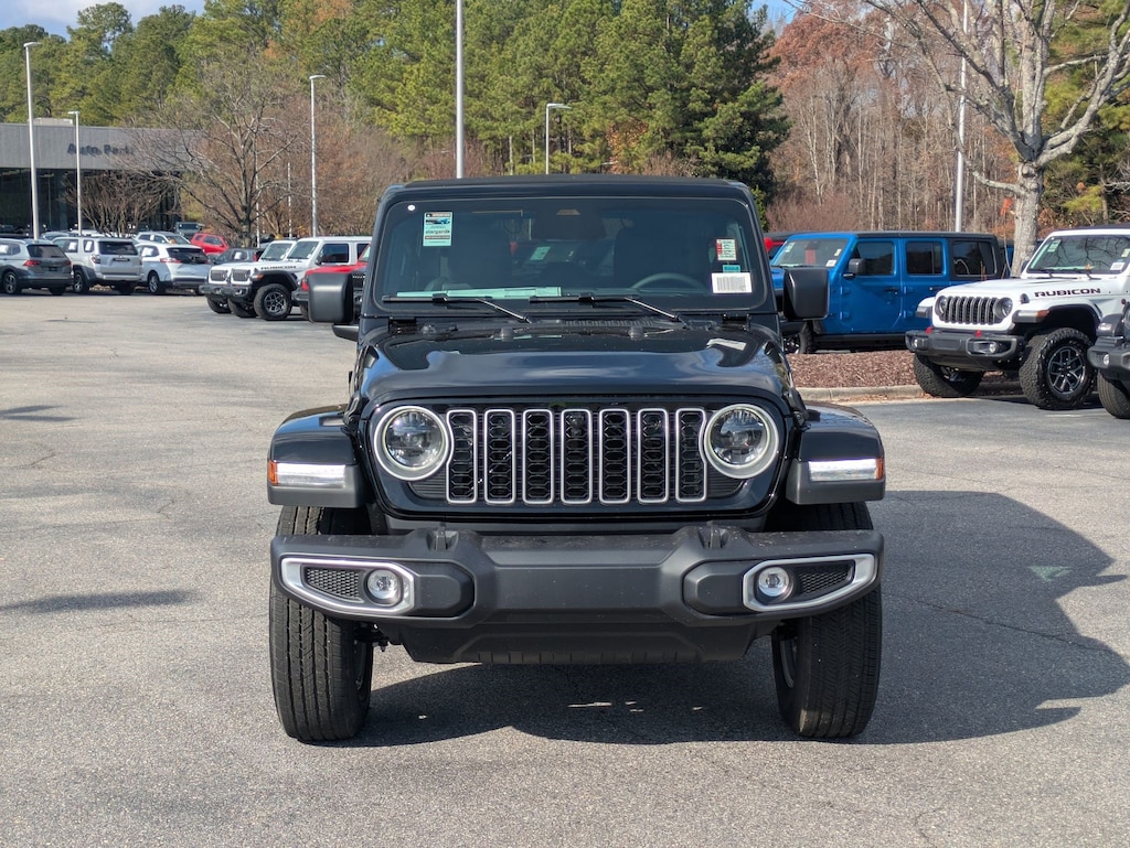 New 2026 Jeep Wrangler 4-DOOR SAHARA Sport Utility