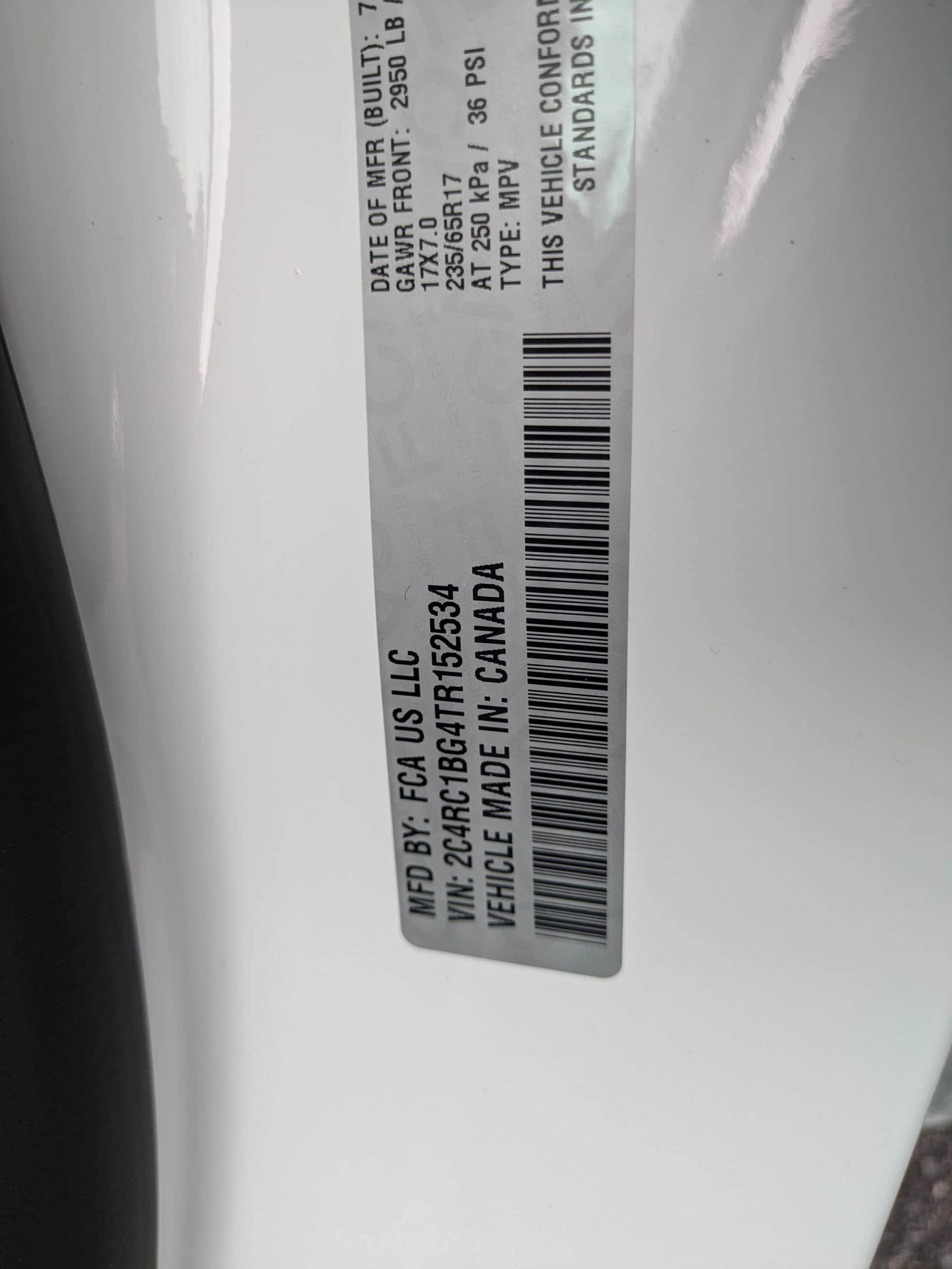 2026 Chrysler Pacifica Select - Photo 35