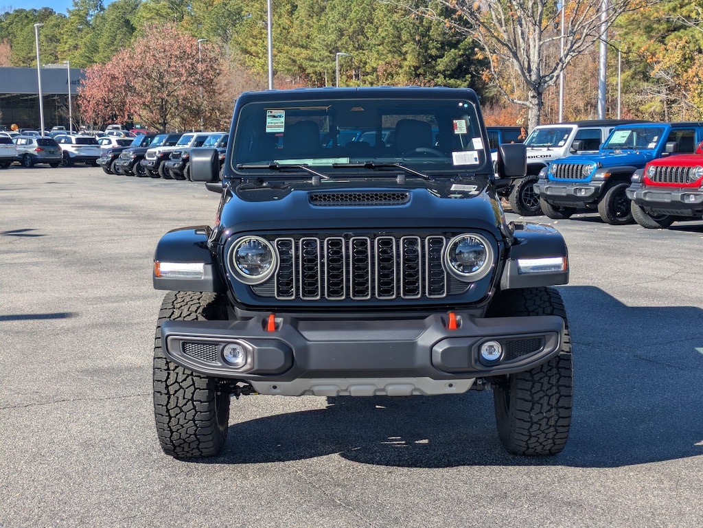 New 2026 Jeep Gladiator MOJAVE 4X4 Pickup