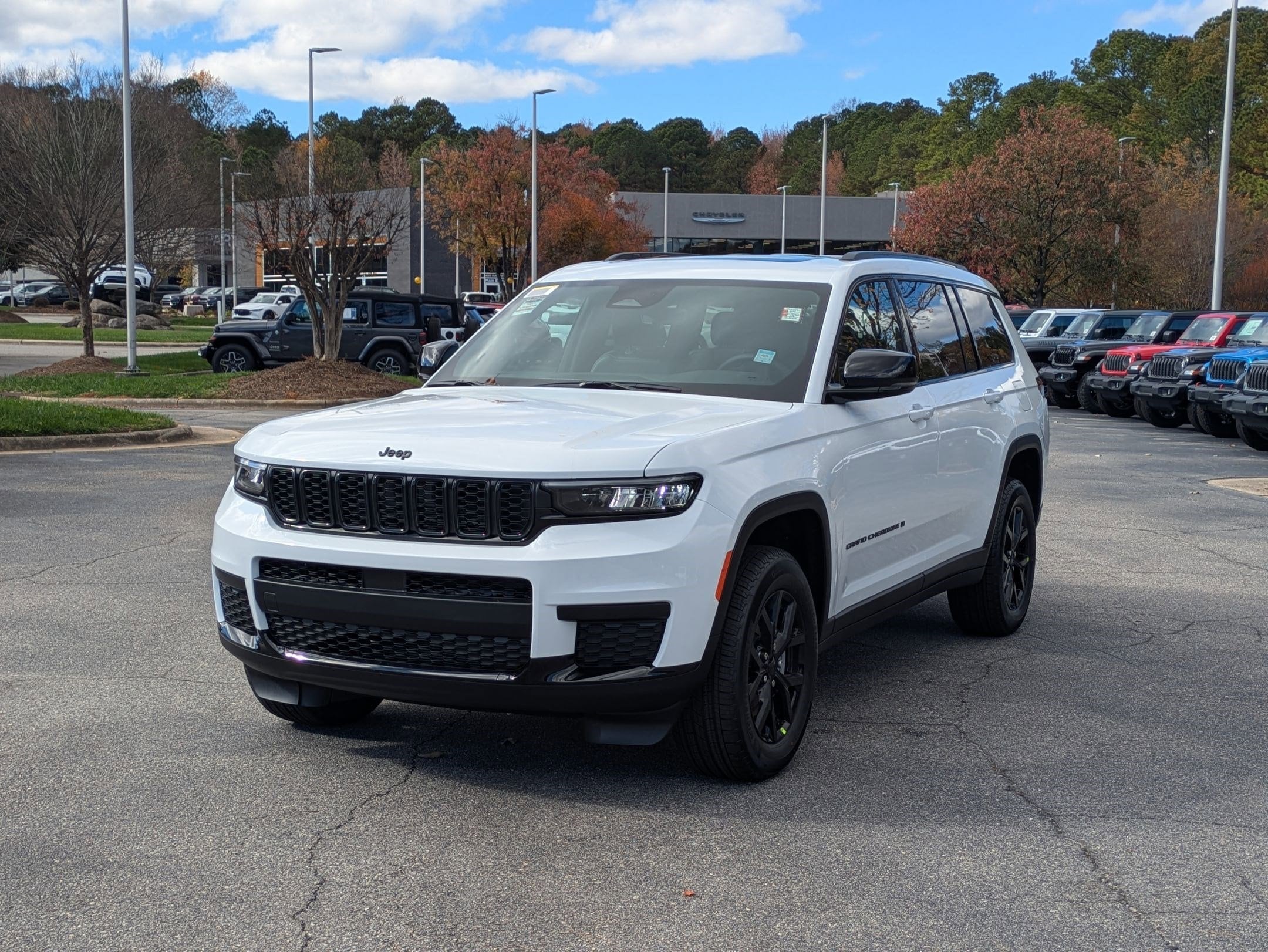 2025 Jeep Grand Cherokee L Altitude's photo