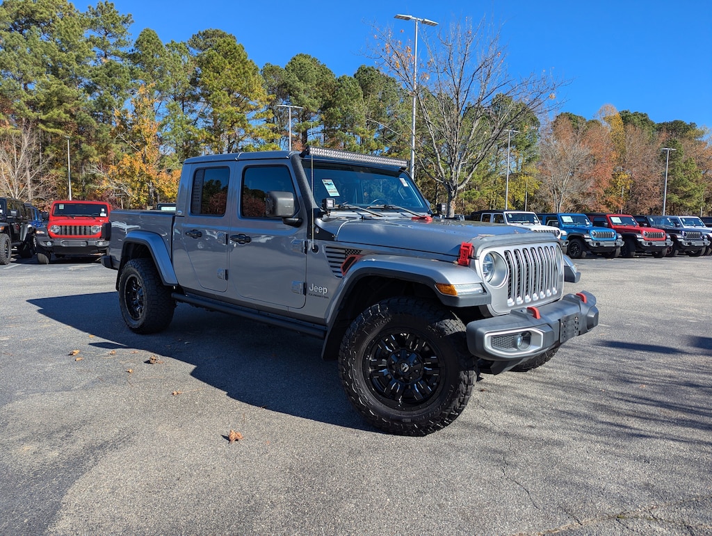 Used 2020 Jeep Gladiator Overland Overland 4x4