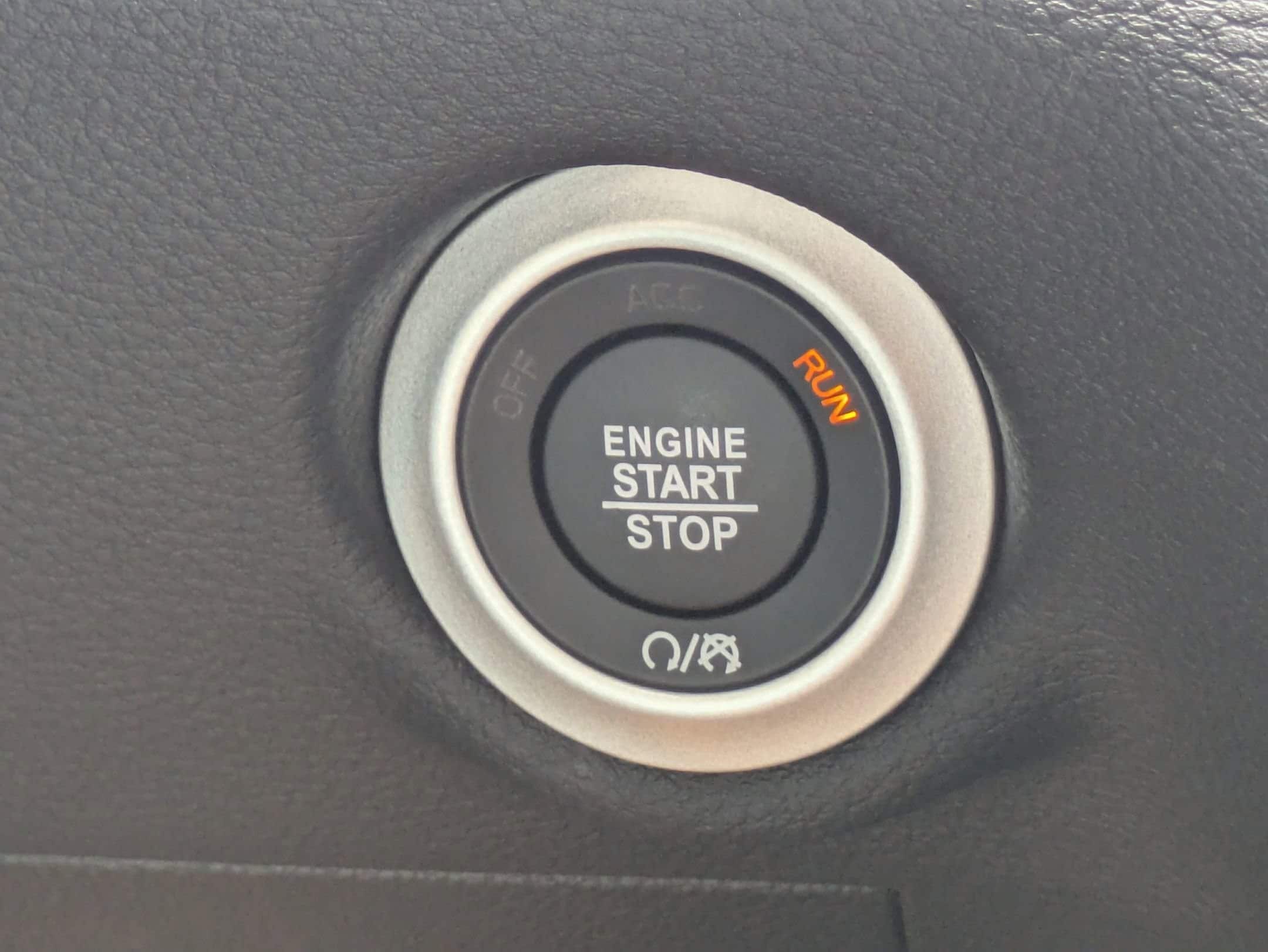 2026 Chrysler Pacifica Select - Photo 17