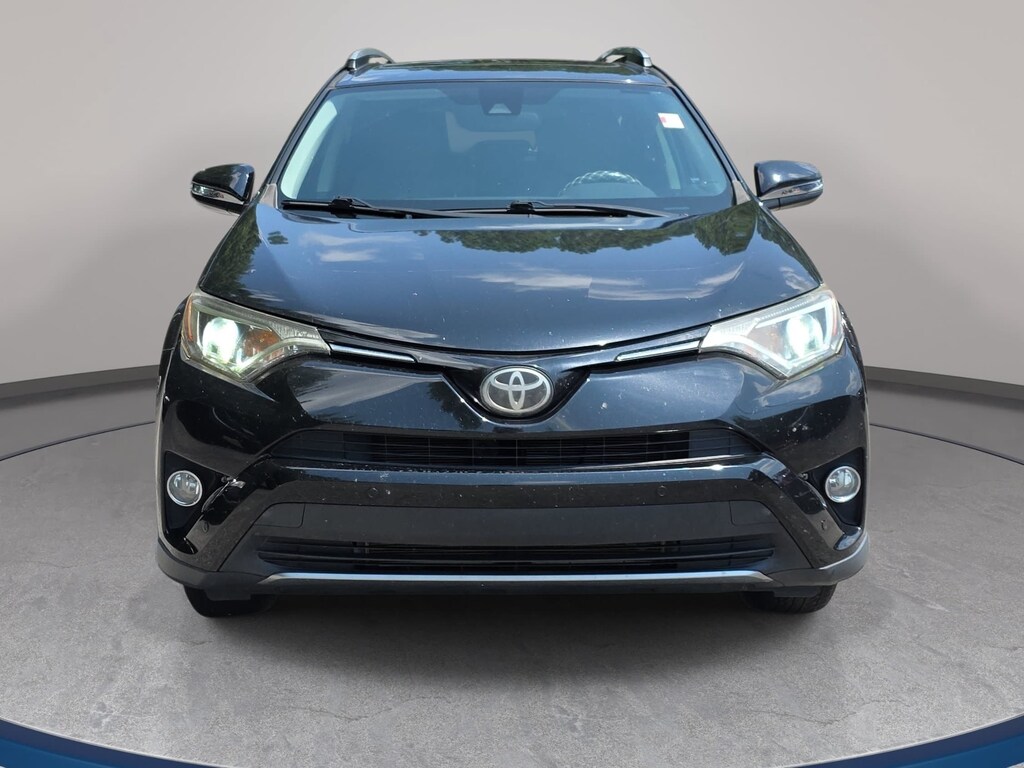 Used 2017 Toyota RAV4 XLE XLE AWD