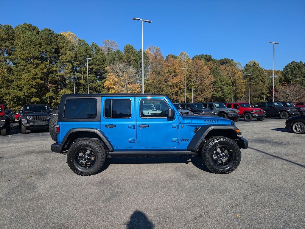 New 2026 Jeep Wrangler 4-DOOR WILLYS Sport Utility