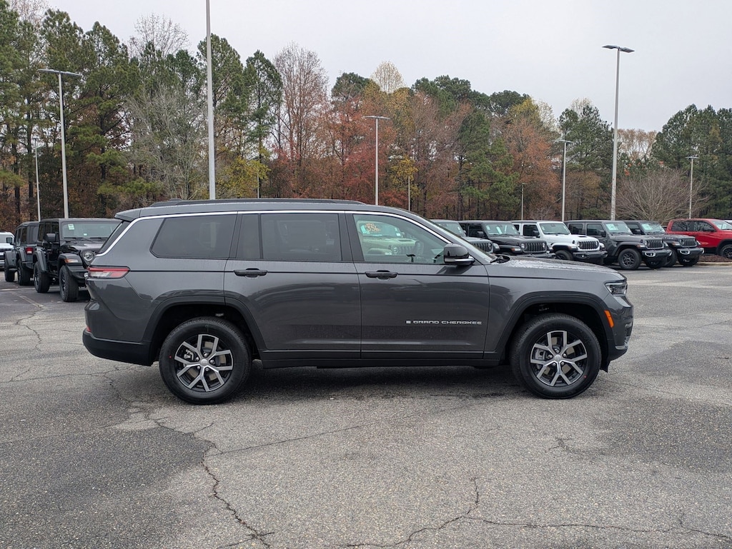 New 2025 Jeep Grand Cherokee L LIMITED 4X4 Sport Utility