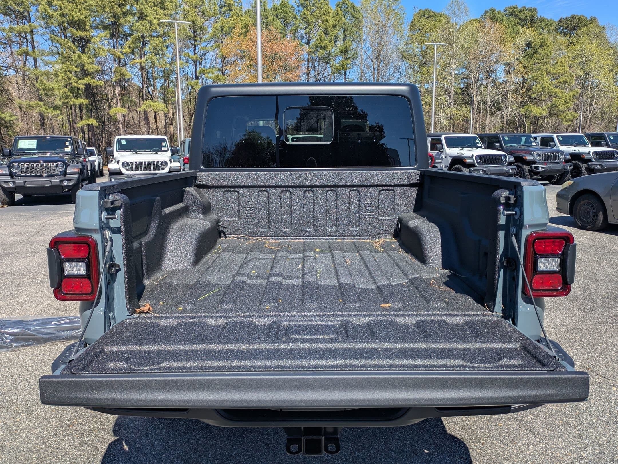 2026 Jeep Gladiator Willys - Photo 23