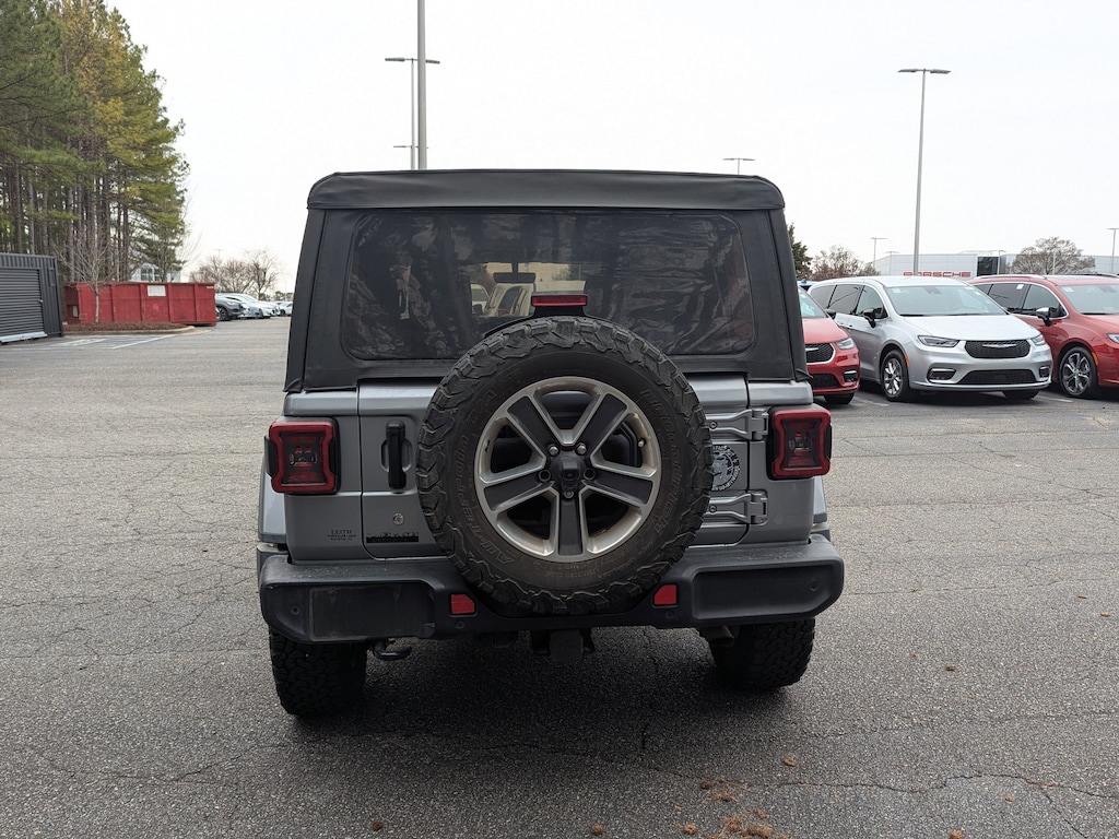 Used 2018 Jeep Wrangler Unlimited Sahara Sahara 4x4