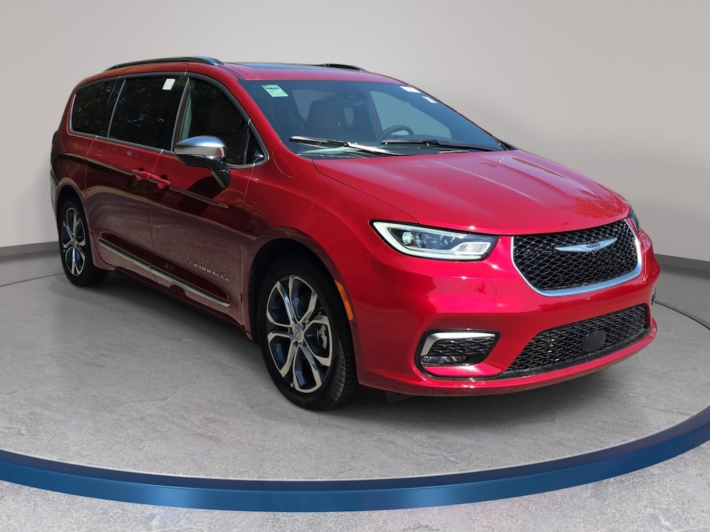 New 2026 Chrysler Pacifica PINNACLE Passenger Van
