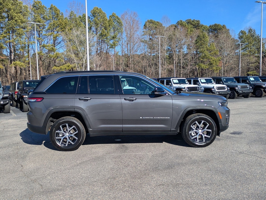 New 2025 Jeep Grand Cherokee LIMITED 4X2 Sport Utility