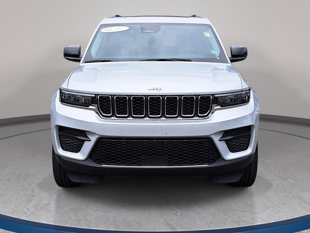 Used 2023 Jeep Grand Cherokee Laredo X Laredo X 4x4
