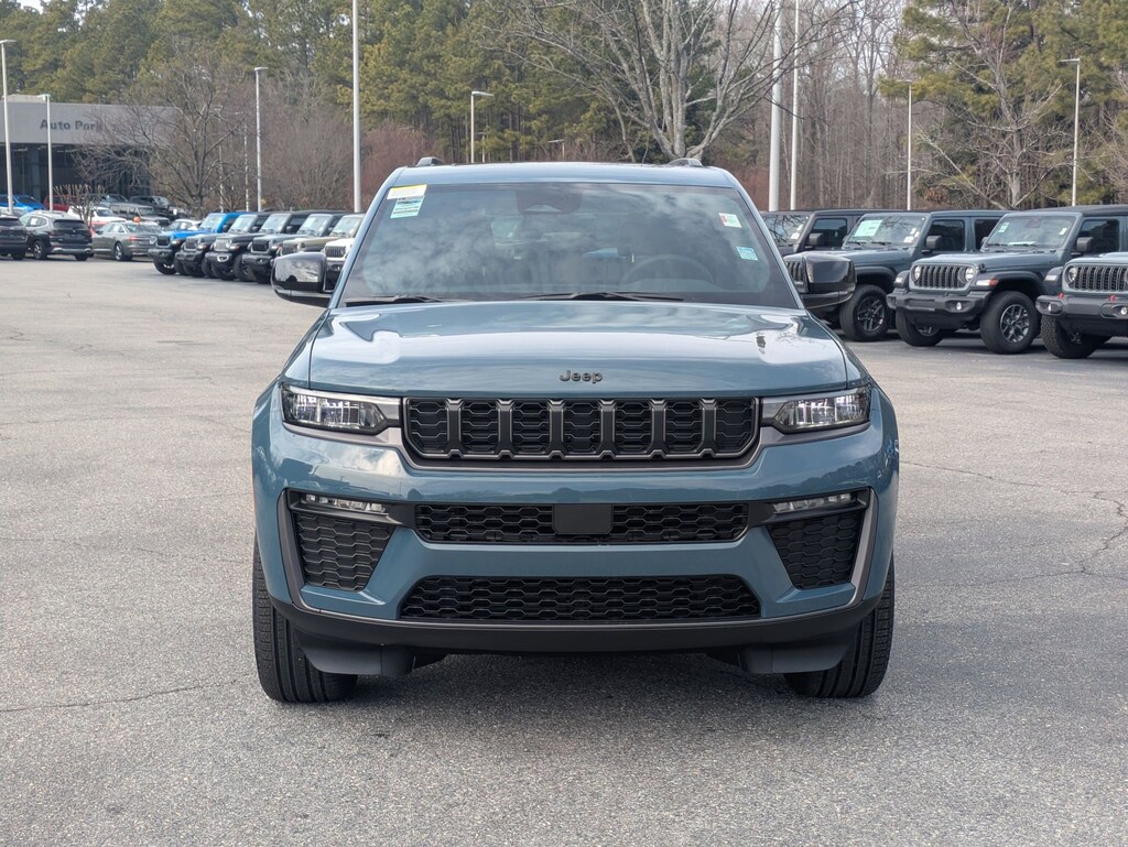 New 2026 Jeep Grand Cherokee LIMITED 4X4 Sport Utility