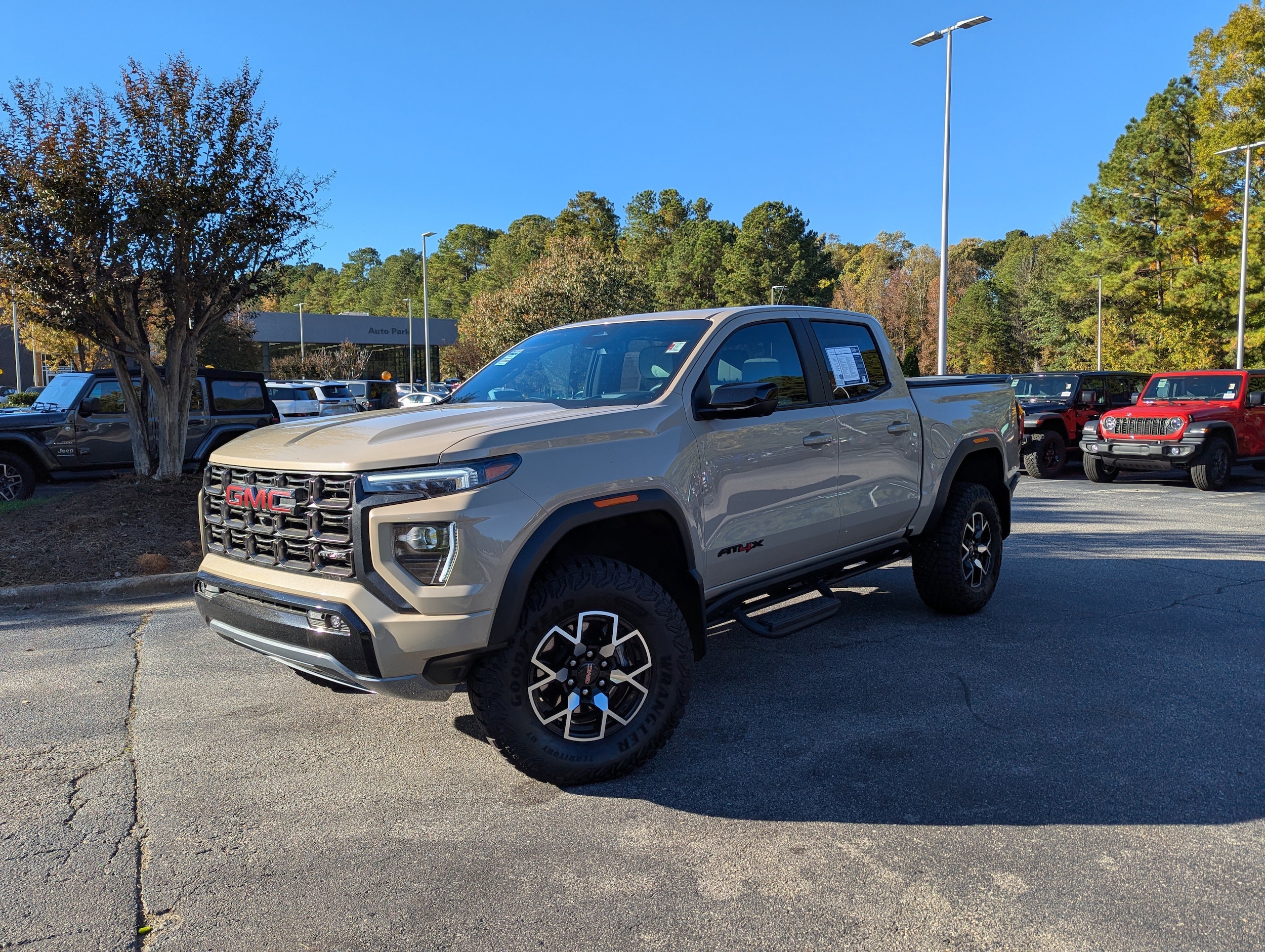 2023 GMC Canyon AT4X's photo