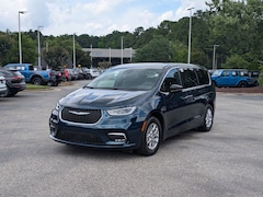 2025 Chrysler Pacifica SELECT Passenger Van