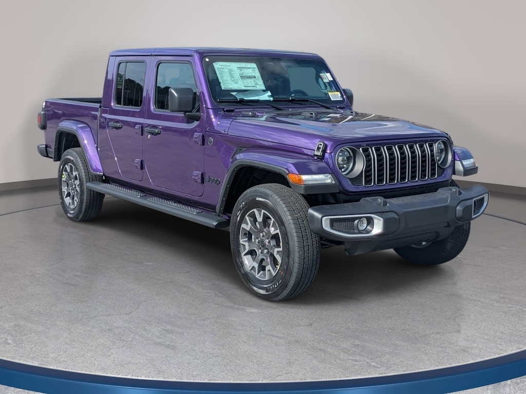 New 2026 Jeep Gladiator SAHARA 4X4 Pickup