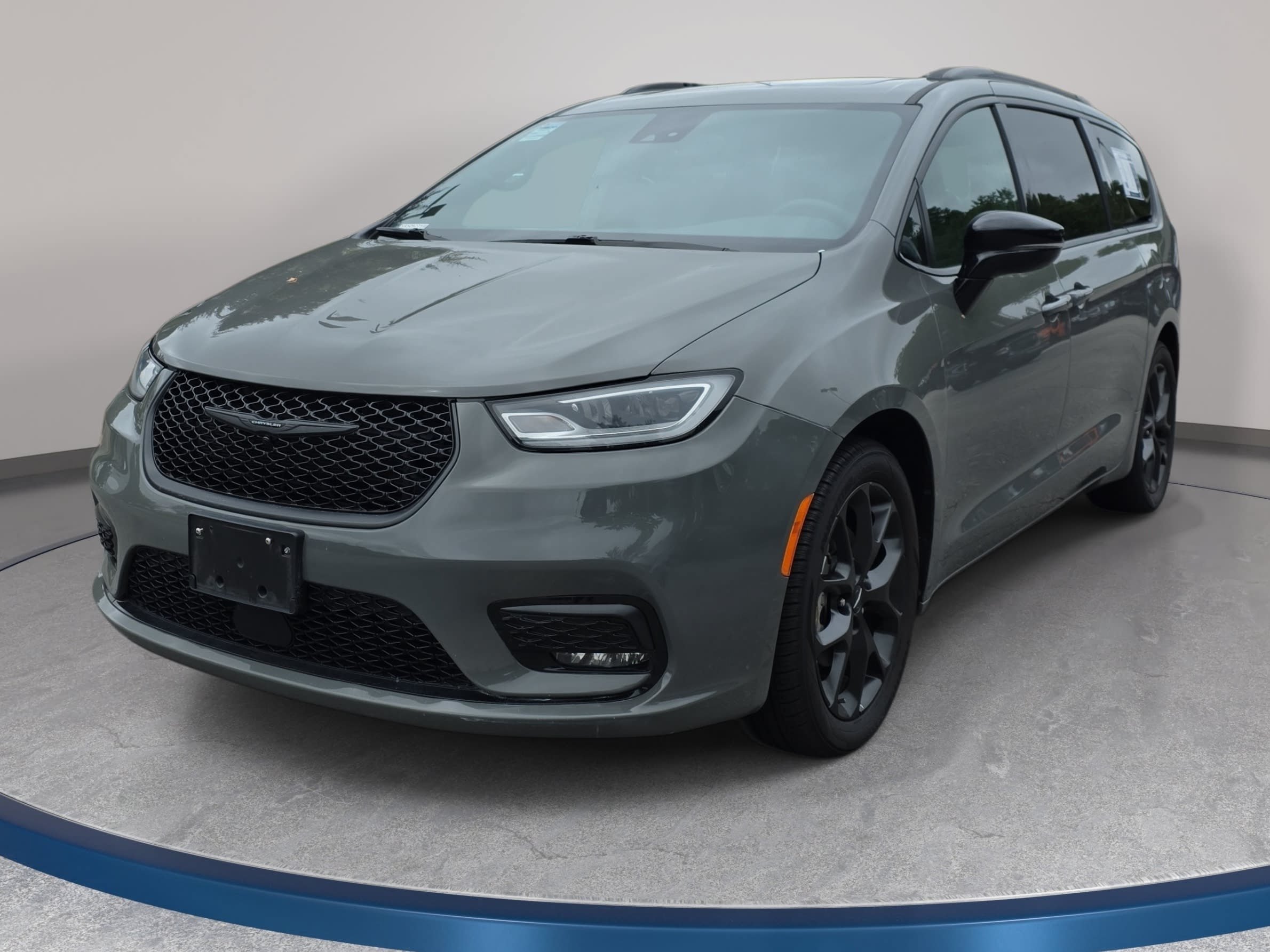  Chrysler Pacifica