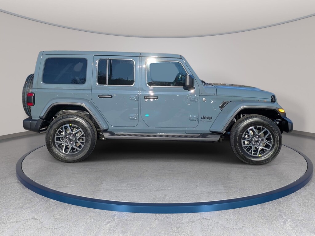 New 2026 Jeep Wrangler 4-DOOR SAHARA Sport Utility