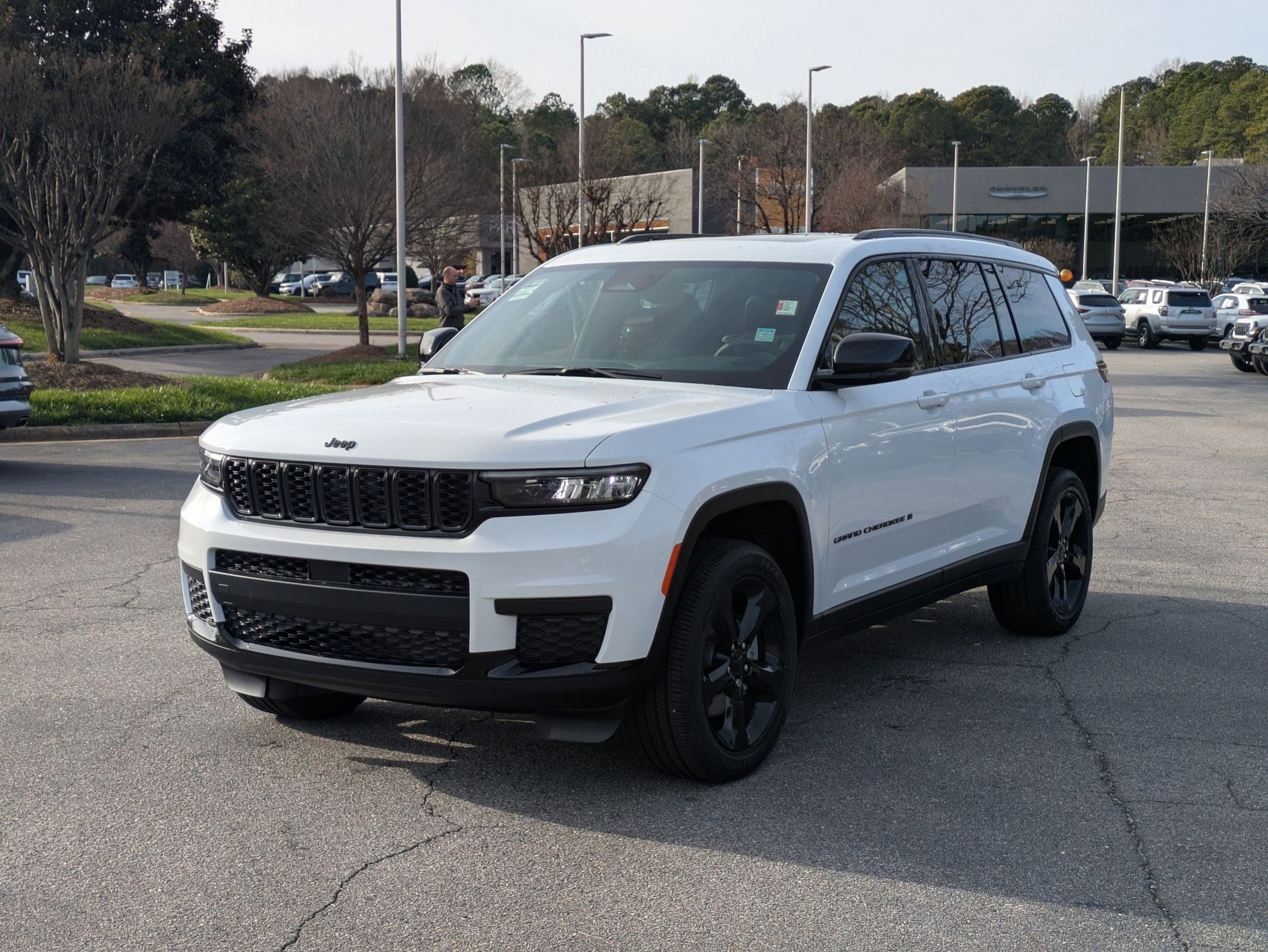 2025 Jeep Grand Cherokee L Altitude's photo