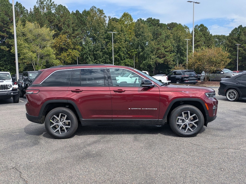 New 2025 Jeep Grand Cherokee LIMITED 4X4 Sport Utility