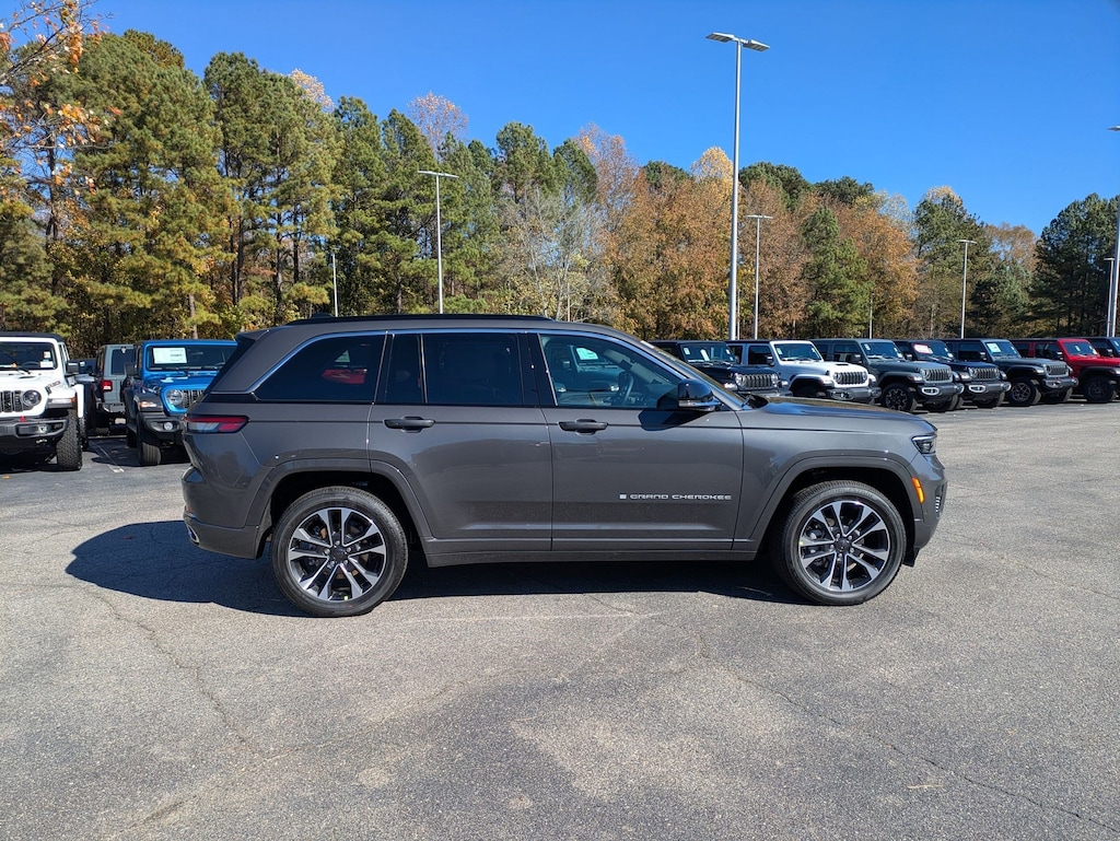 New 2025 Jeep Grand Cherokee OVERLAND 4X4 Sport Utility