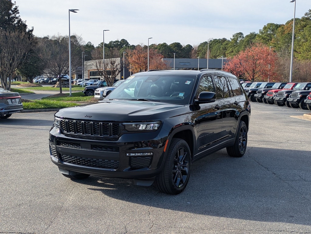 New 2025 Jeep Grand Cherokee L LIMITED 4X4 Sport Utility