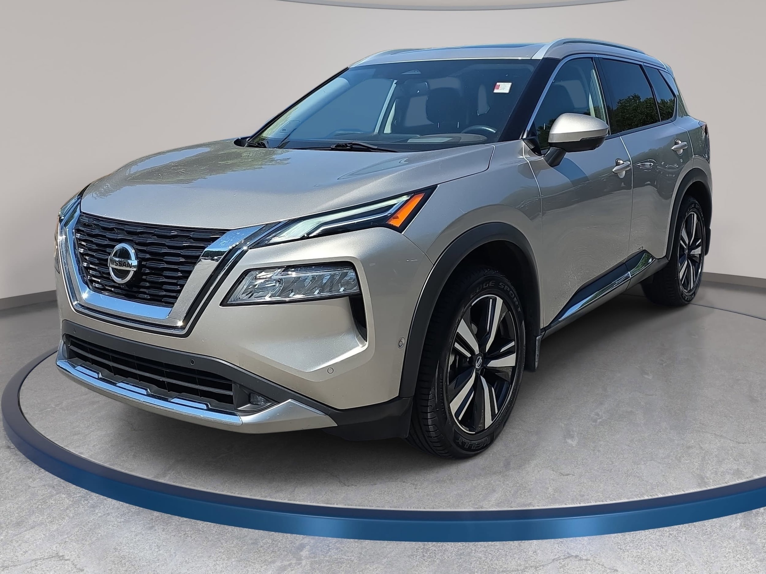 2021 Nissan Rogue Platinum FWD's photo