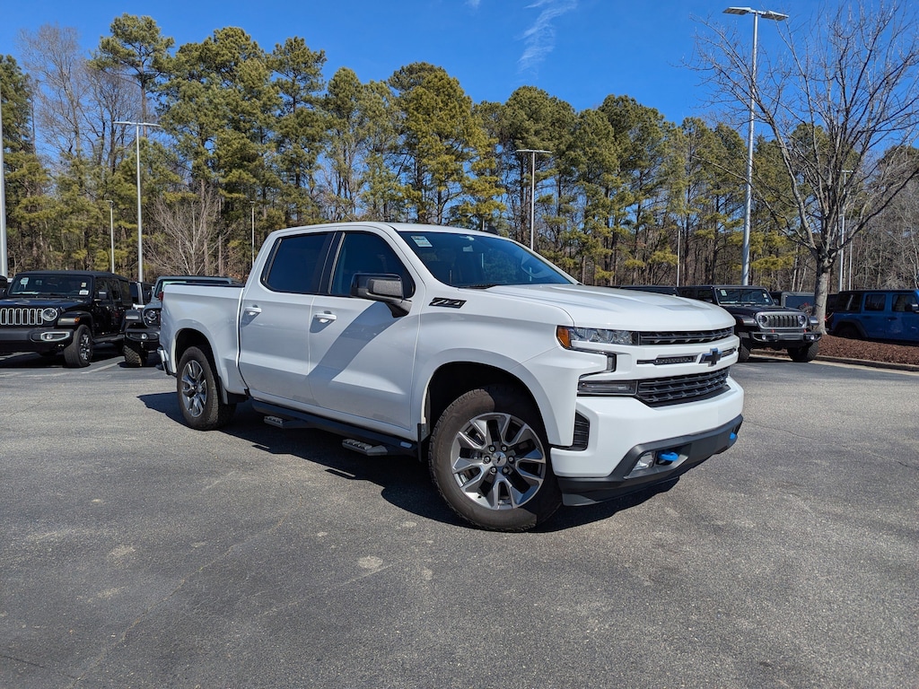 Used 2020 Chevrolet Silverado 1500 RST 4WD Crew Cab 147 RST