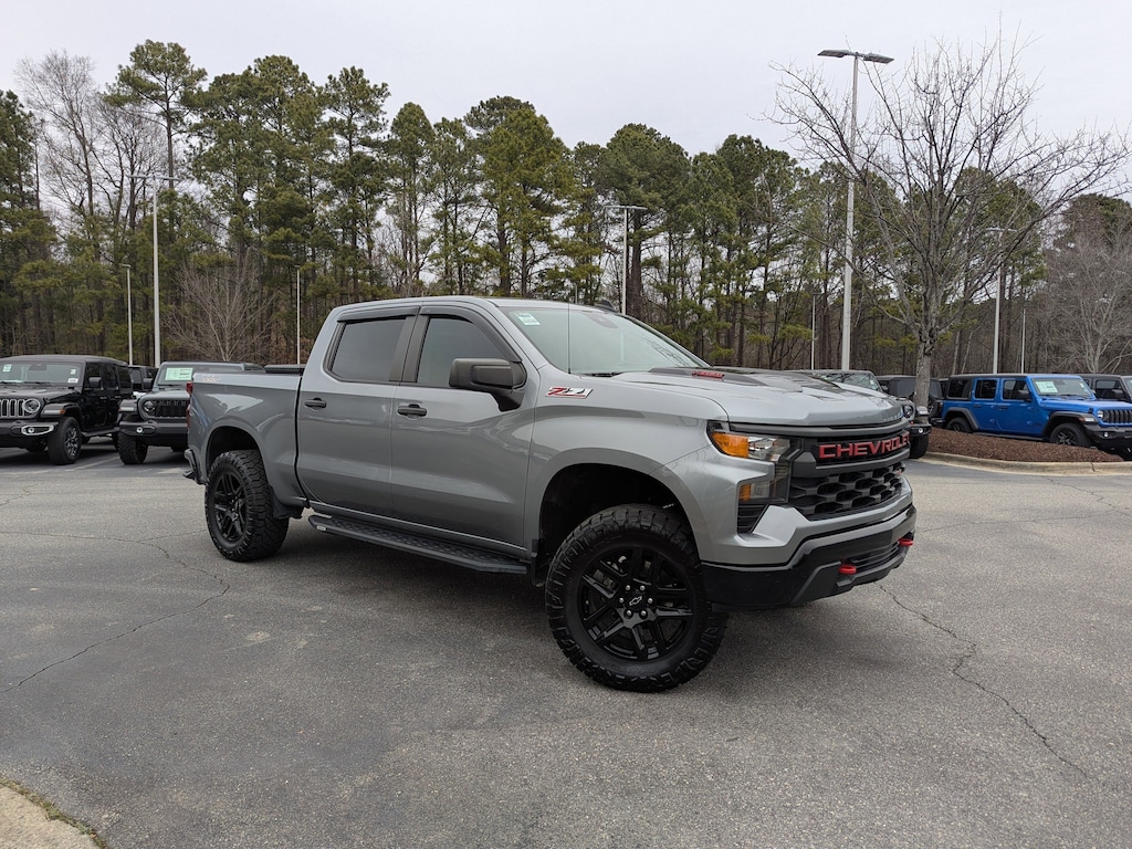 Used 2023 Chevrolet Silverado 1500 Custom Trail Boss 4WD Crew Cab 147 Custom Trail Boss