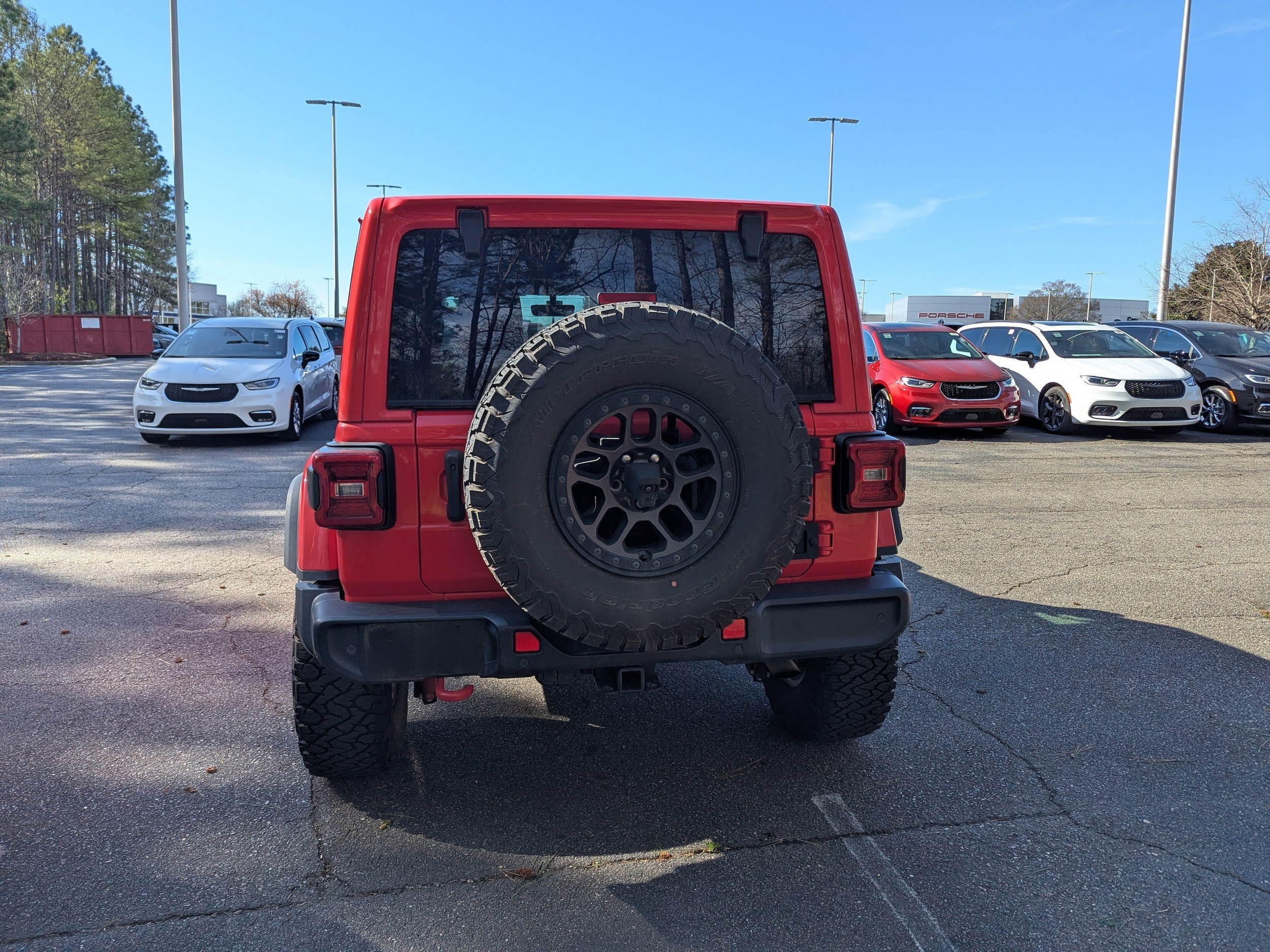 View vehicle photo 2