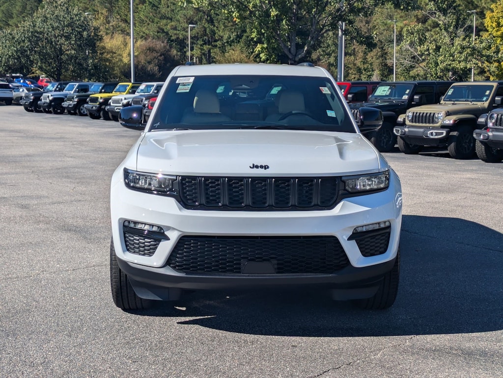 New 2025 Jeep Grand Cherokee LIMITED 4X4 Sport Utility