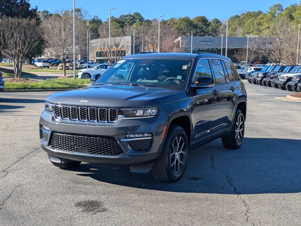 New 2025 Jeep Grand Cherokee LIMITED 4X2 Sport Utility