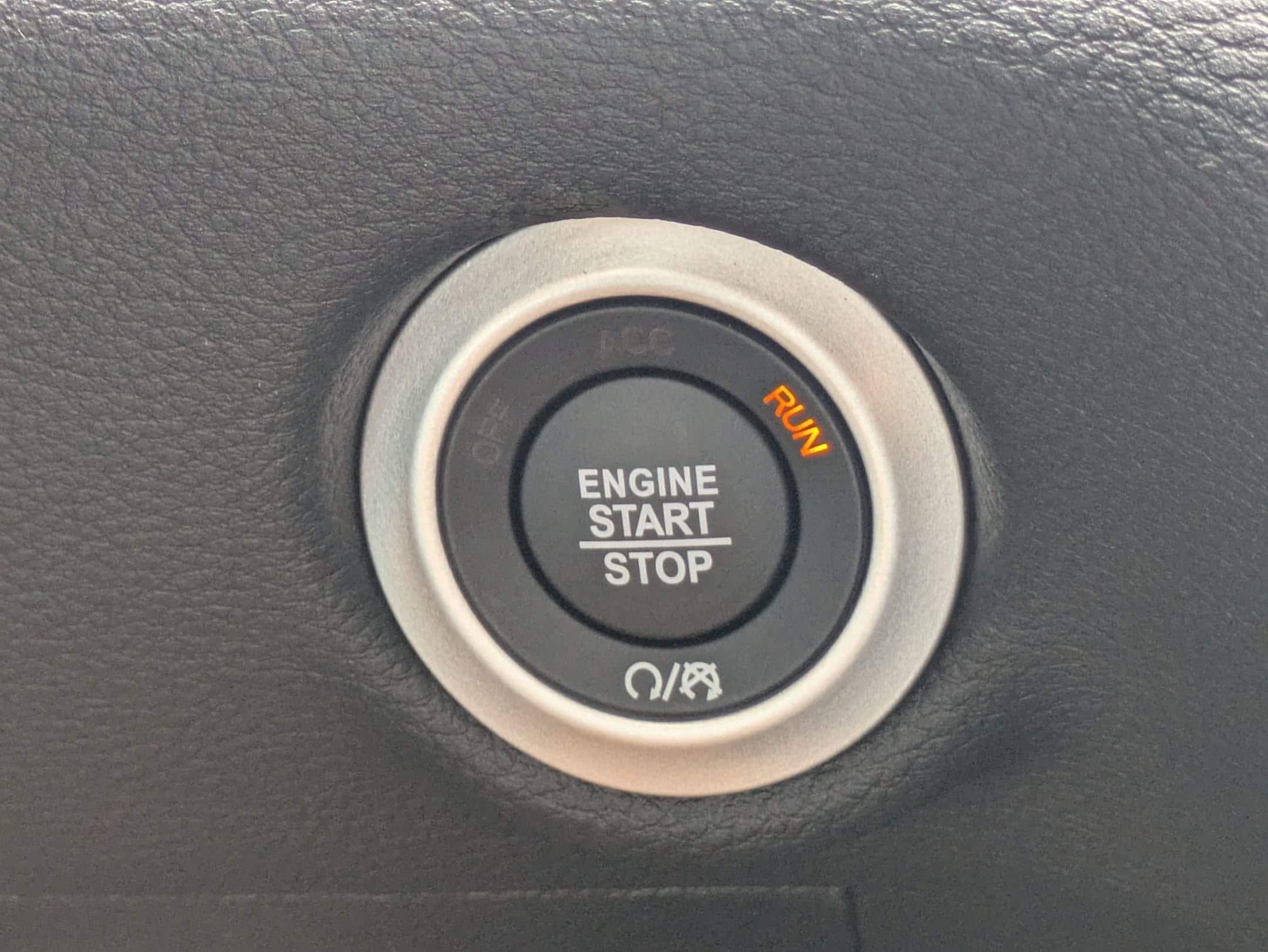2026 Chrysler Pacifica Select - Photo 16