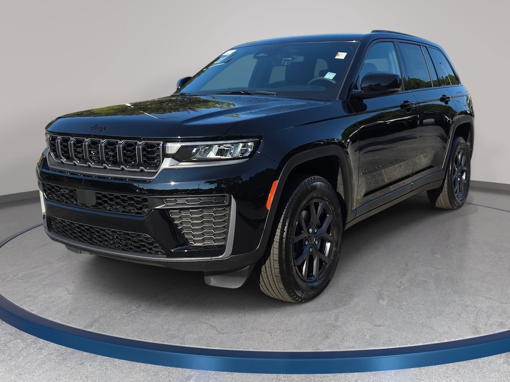 New 2027 Jeep Grand Cherokee Laredo Altitude Sport Utility