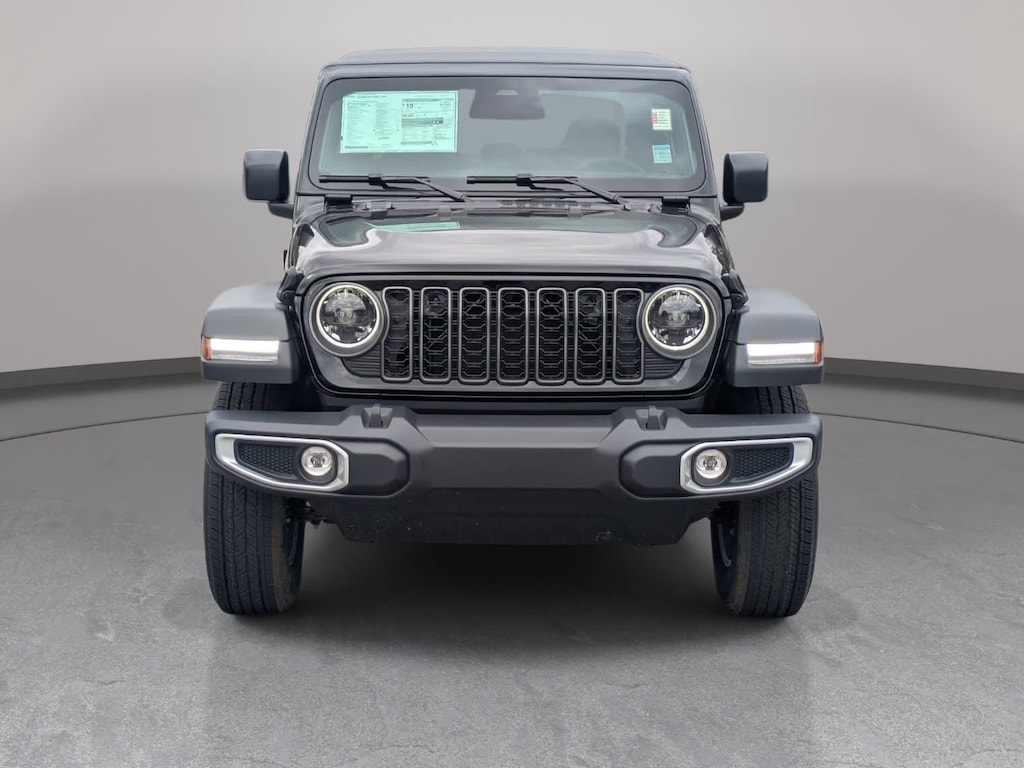 New 2026 Jeep Gladiator SPORT S 4X4 Pickup
