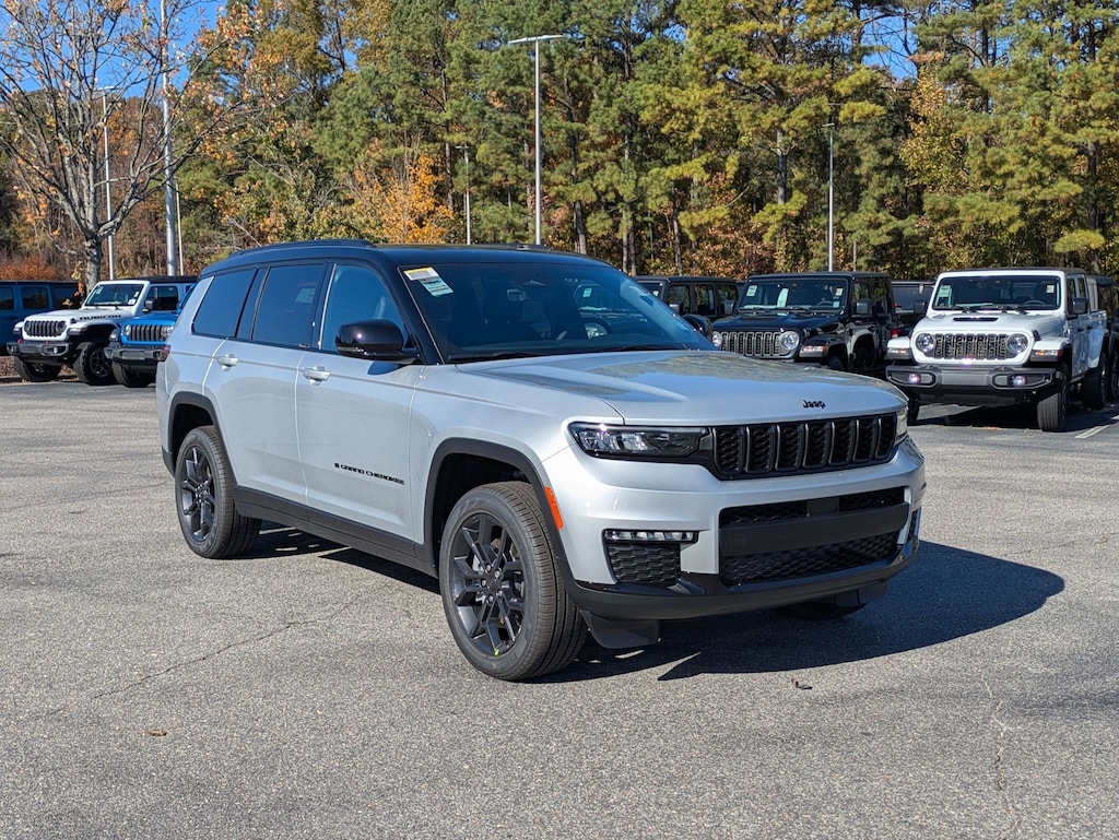 New 2025 Jeep Grand Cherokee L LIMITED 4X4 Sport Utility