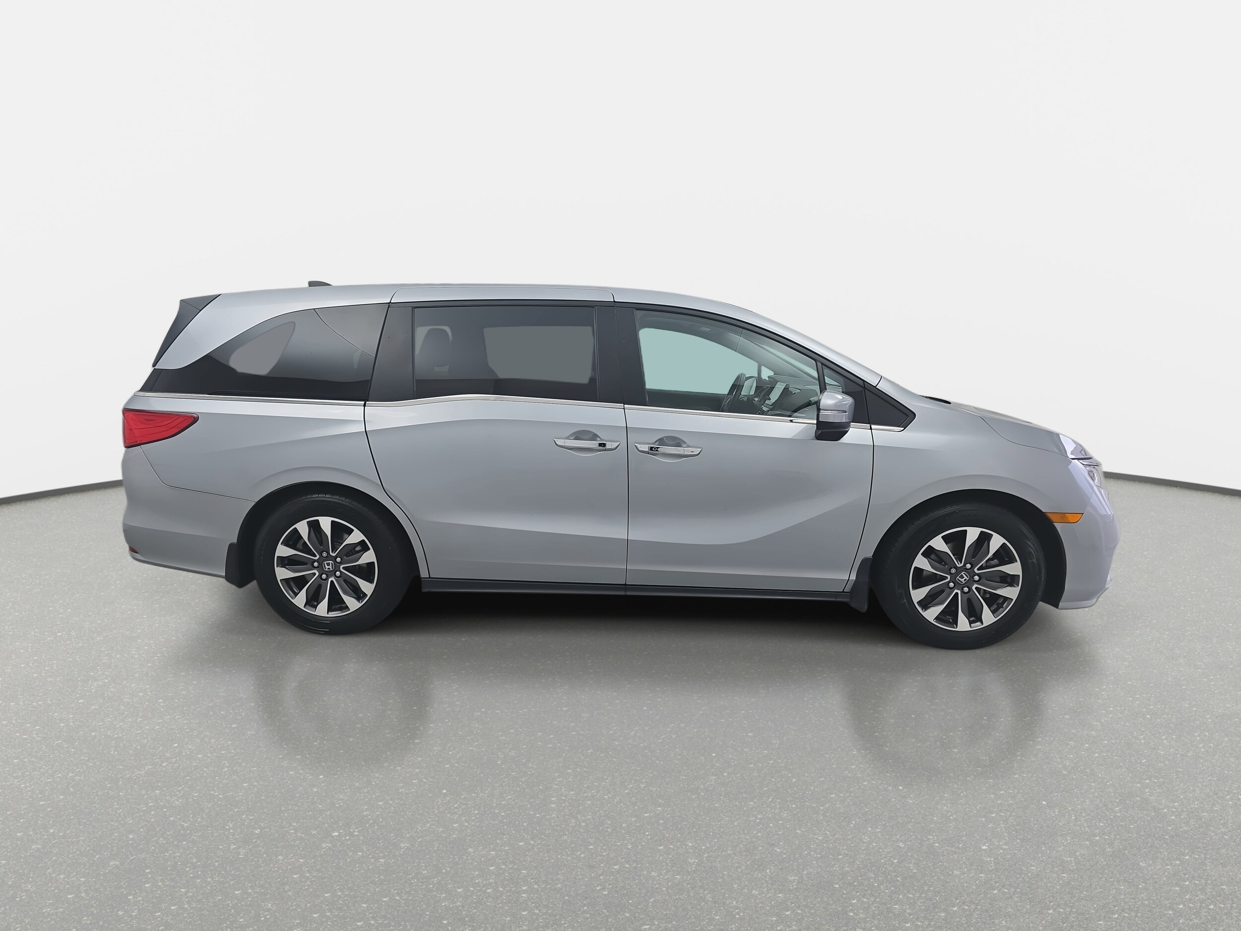 2023 Honda Odyssey EX-L photo 4