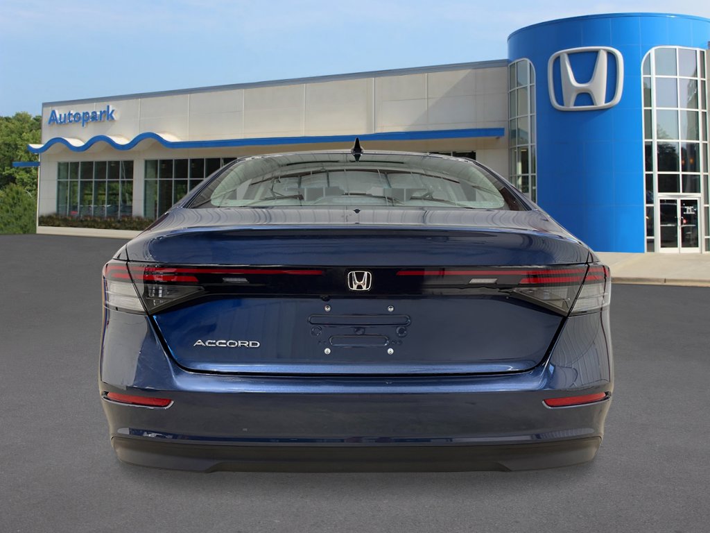 2025 Honda Accord SE photo 4