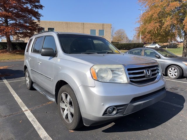 2015 Honda Pilot Touring photo 2
