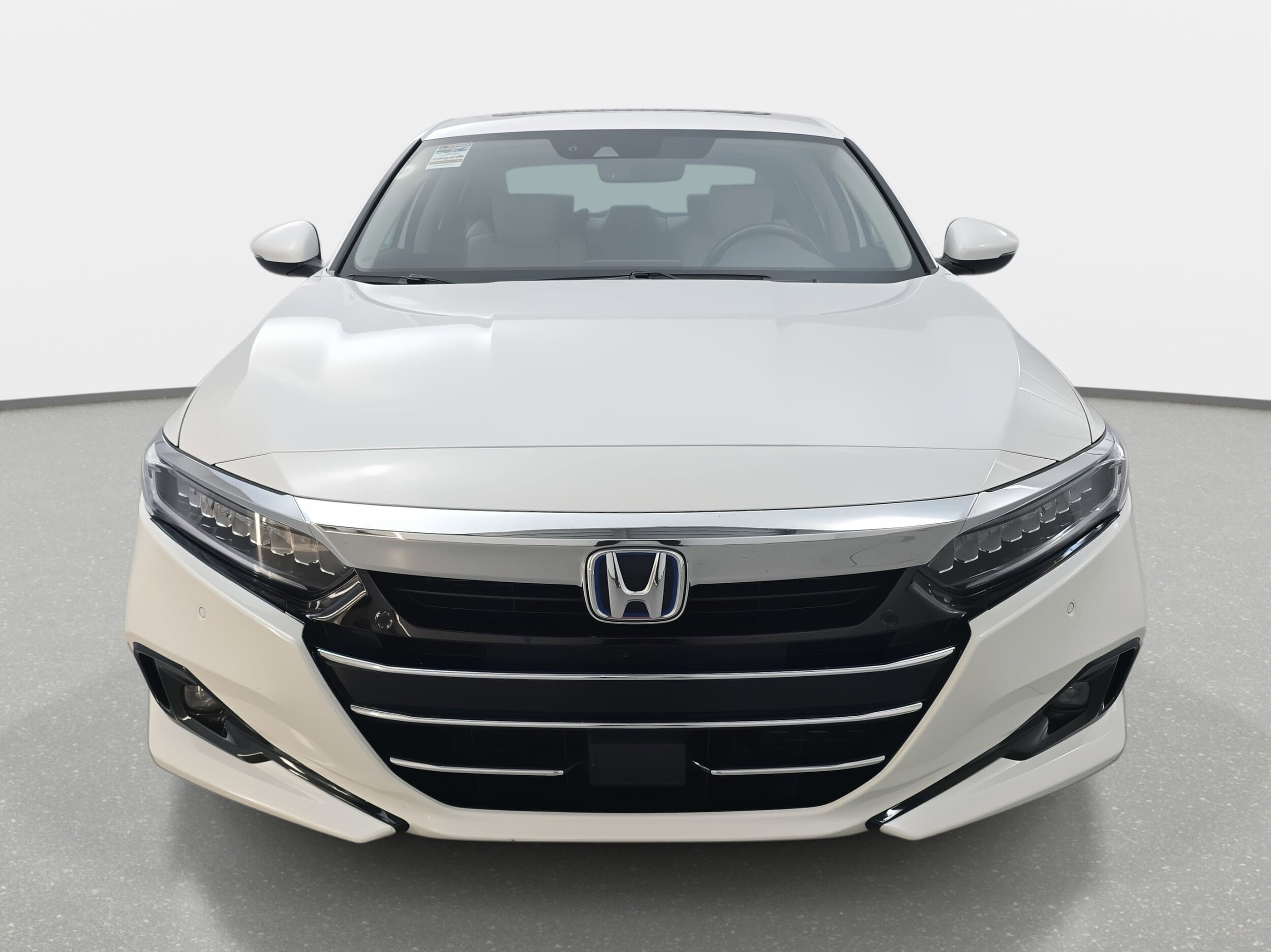 2021 Honda Accord Hybrid Touring photo 2