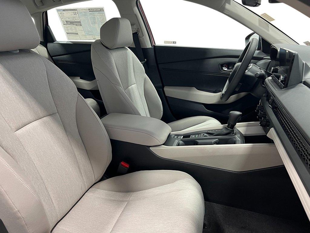 2025 Honda Accord LX - Photo 28