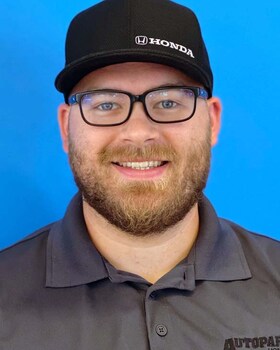 Staff member Matt Hollick from ID_191f0c31d460