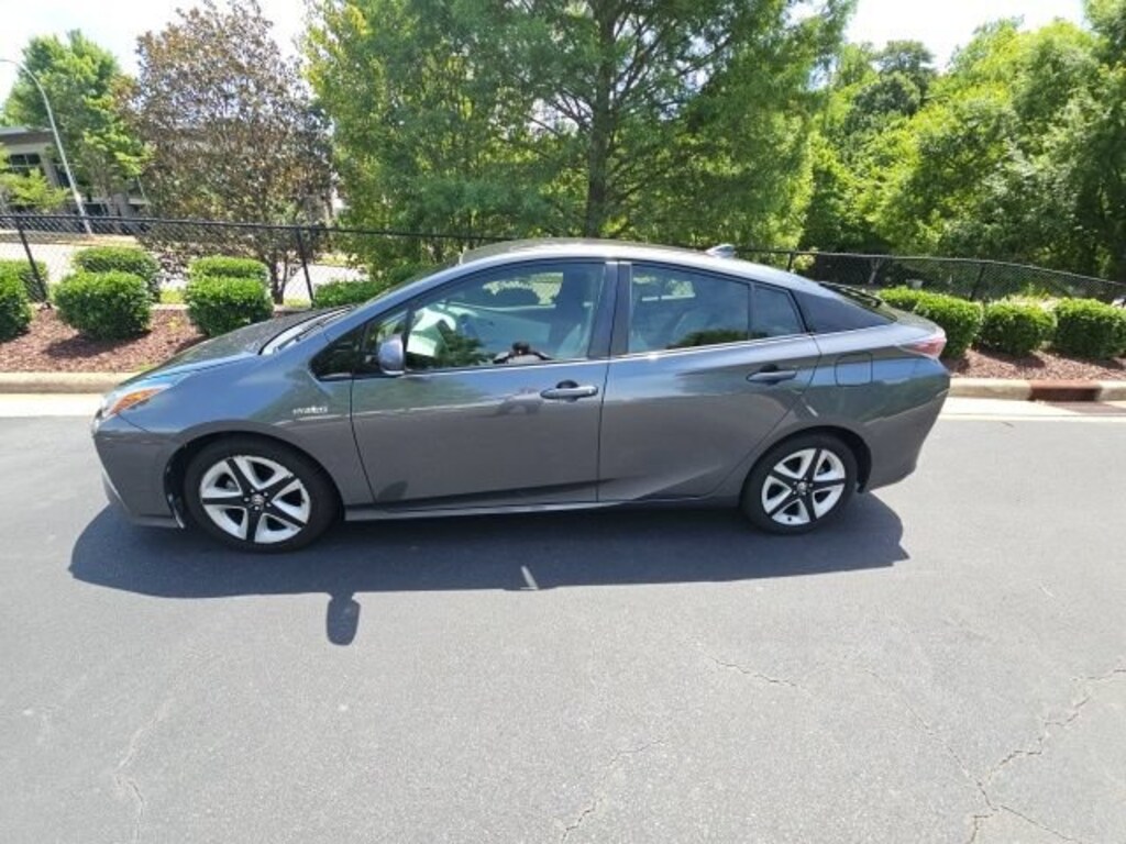 Used 2017 Toyota Prius Three Touring Hatchback