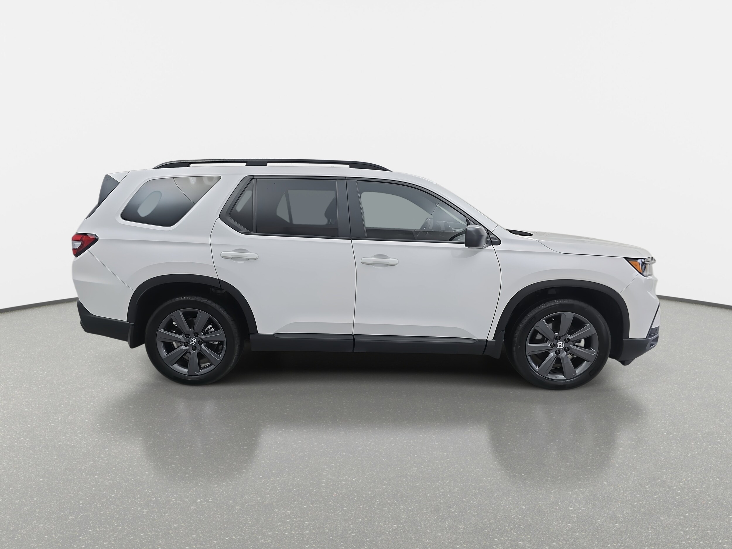 2024 Honda Pilot Sport photo 4