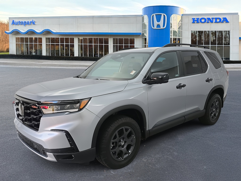 Certified 2023 Honda Pilot TrailSport SUV