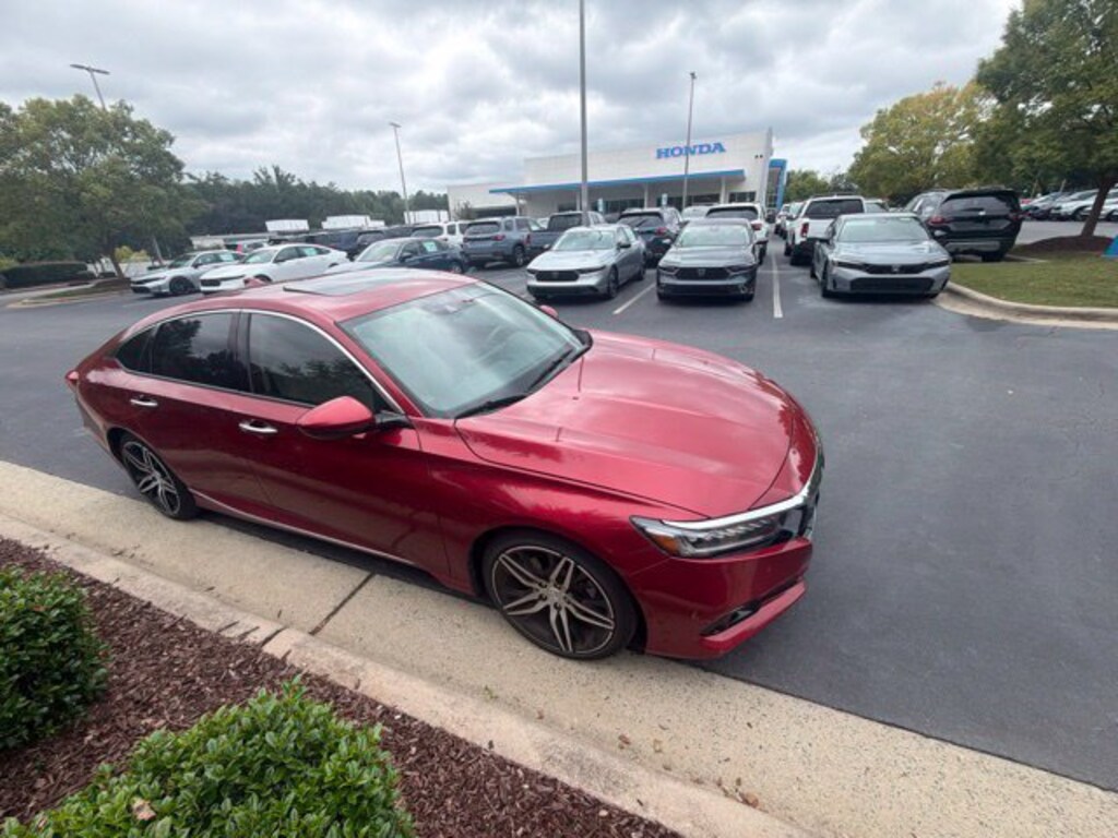 Used 2021 Honda Accord Touring Sedan