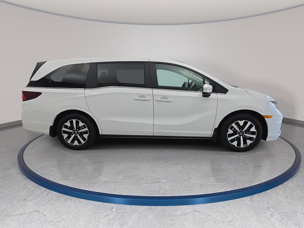 New 2026 Honda Odyssey EX-L Van Passenger