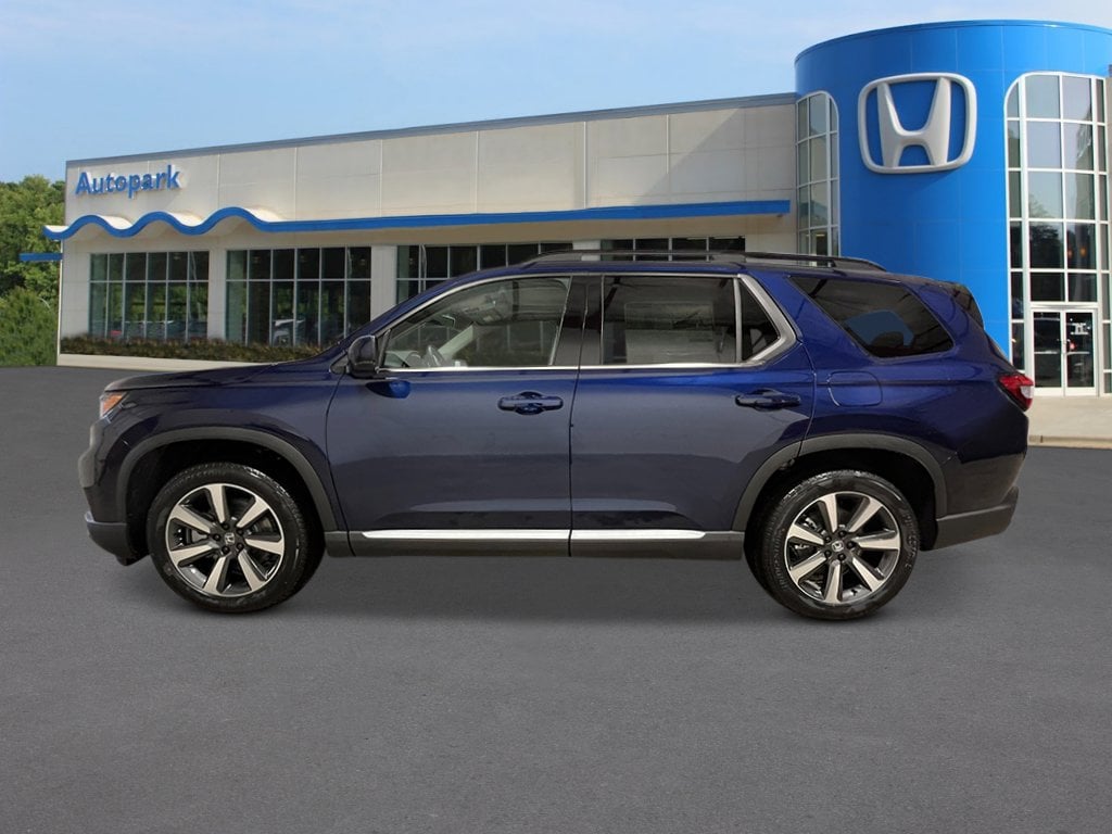 New 2025 Honda Pilot Touring SUV